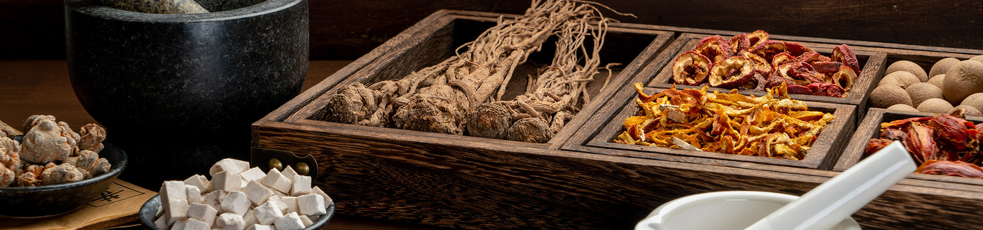 服務項目:美顏針灸、異位性皮膚炎、落髮、痘痘